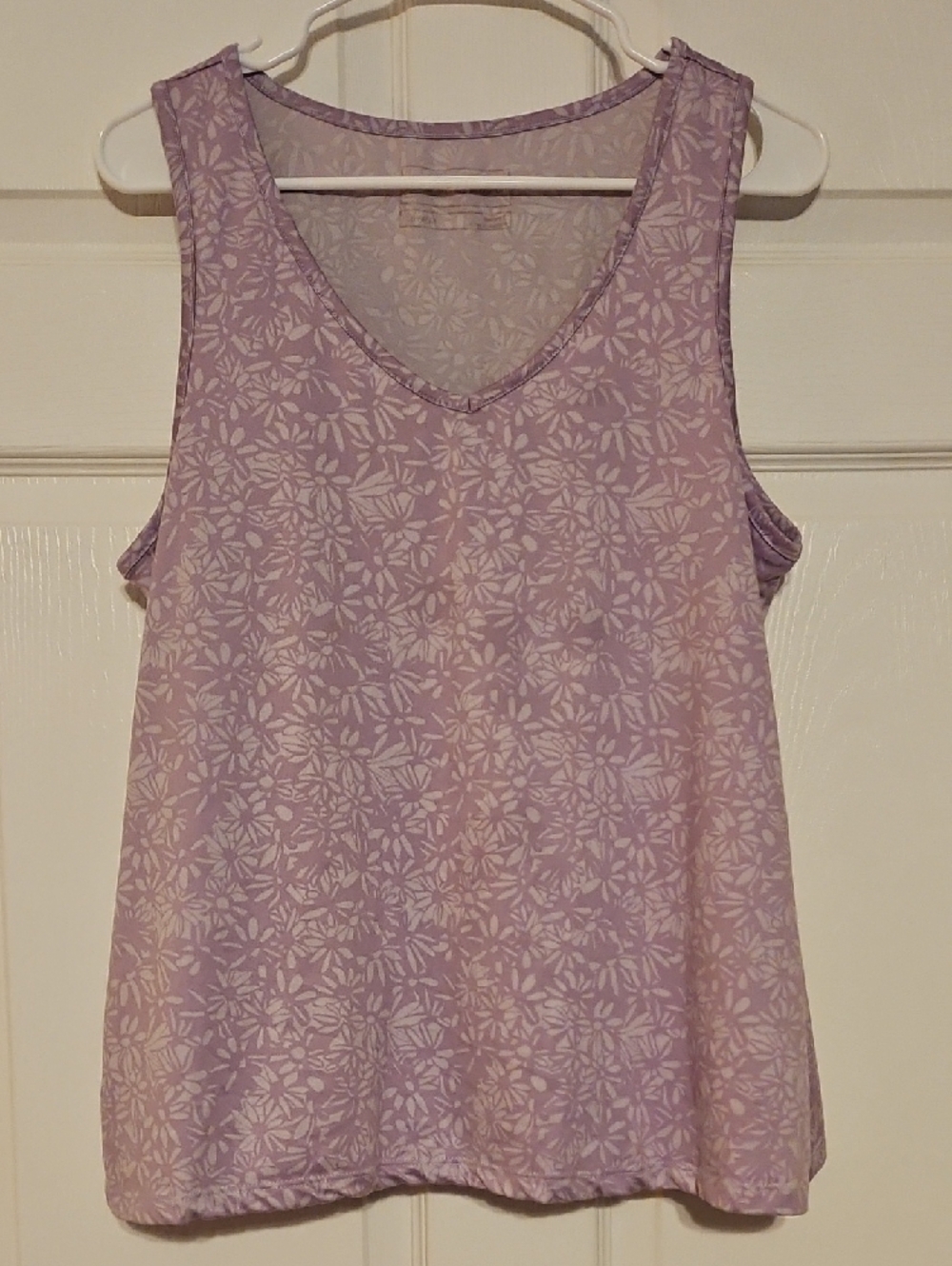 Eddie Bauer Lavender Floral V-Neck Sleep Tank Top